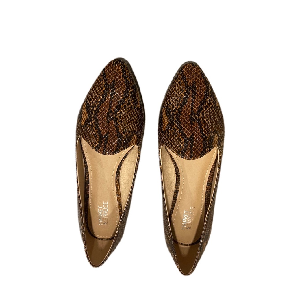 Market & Spruce Flats